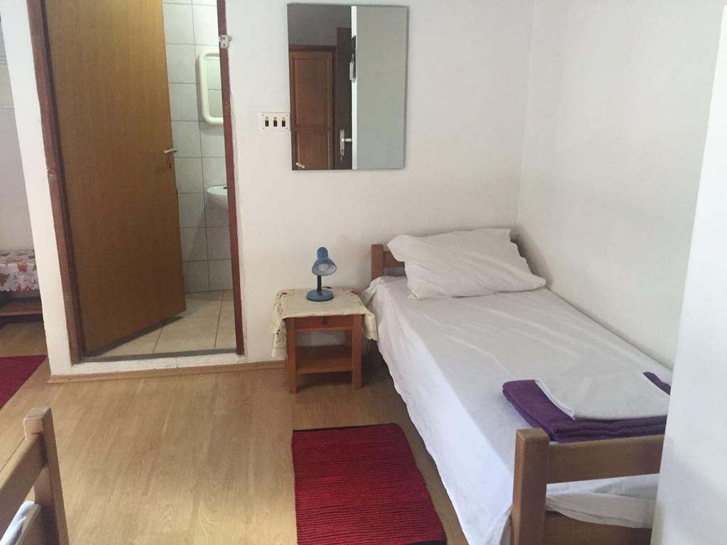 Crveno Zlato Hotel Biograd Na Moru Eksteriør billede