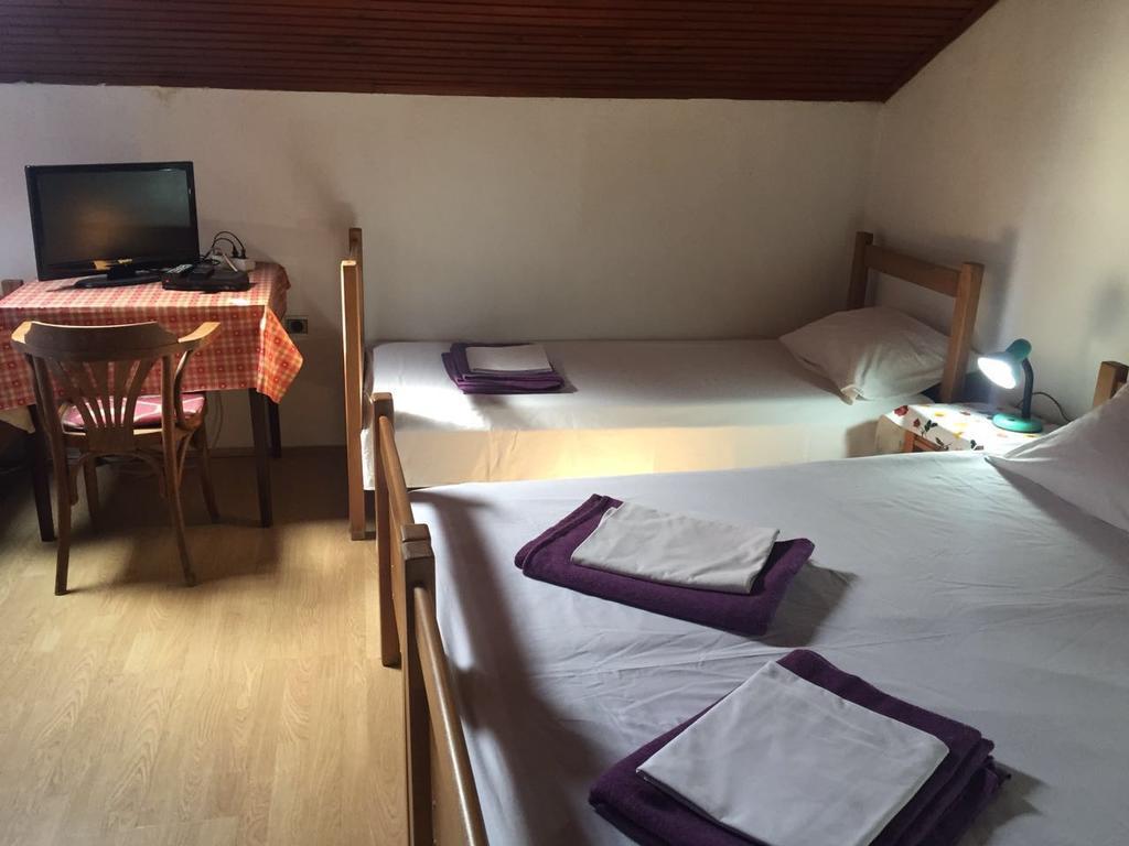 Crveno Zlato Hotel Biograd Na Moru Eksteriør billede