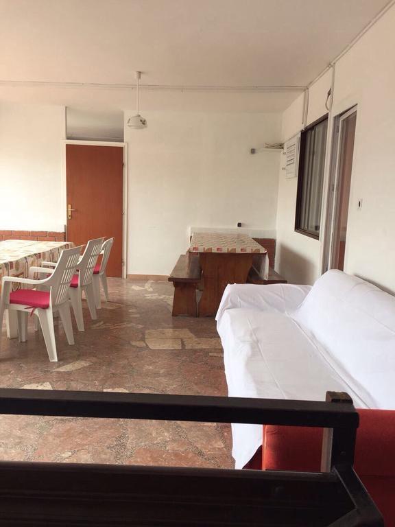 Crveno Zlato Hotel Biograd Na Moru Eksteriør billede